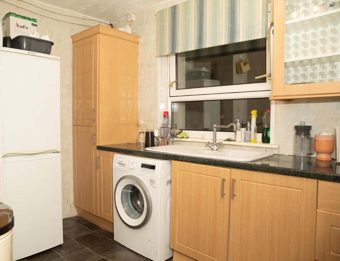 Stunning 2Nd Floor 2 Bedroom Massionette Apartment Glasgow Extérieur photo